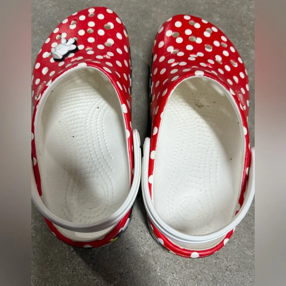 Minnie Mouse crocs - Picture 2 of 5